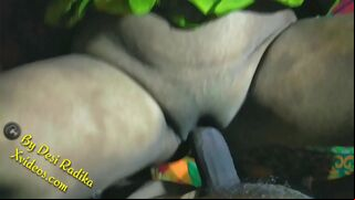 Amateur video where devar's meaty dick penetrates Indian Bhabhi's vag