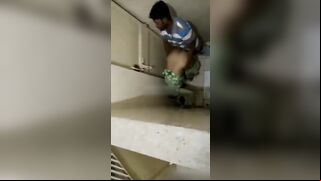Leaked Desi MMS! Incredible sex, cheating wife, caught in a railway station toilet